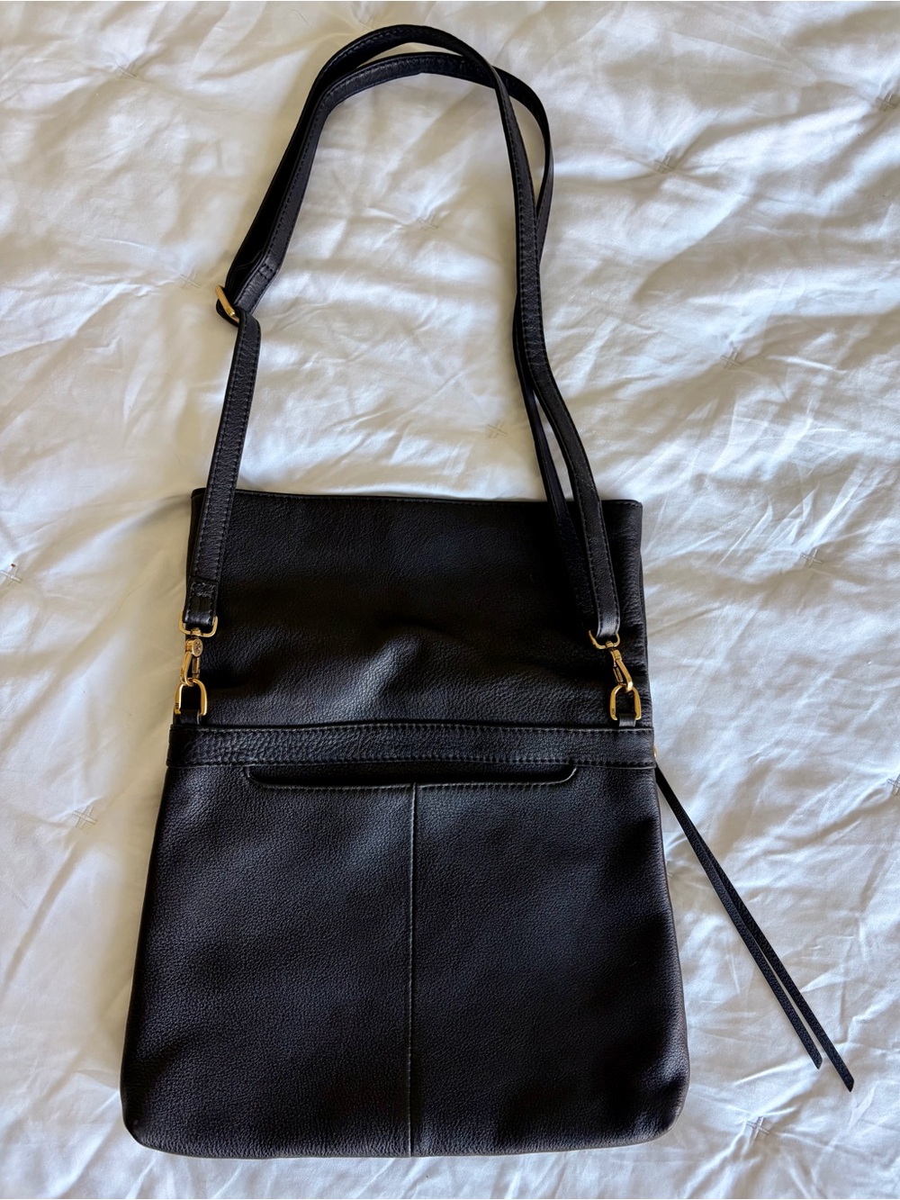 Hobo Draft Crossbody Bag in Pebbled Leather - Picture 9 of 12